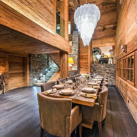 Luxury Chalet With Pool